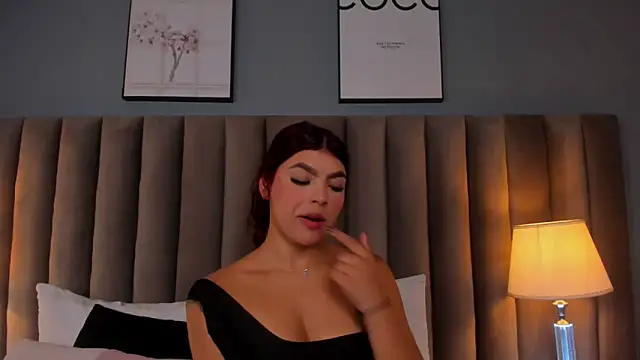 LolaSteven online show from February 27, 8:31 pm