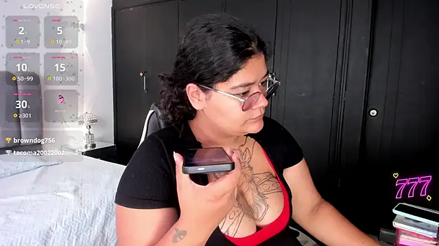 DarkReed online show from April 22, 9:49 pm