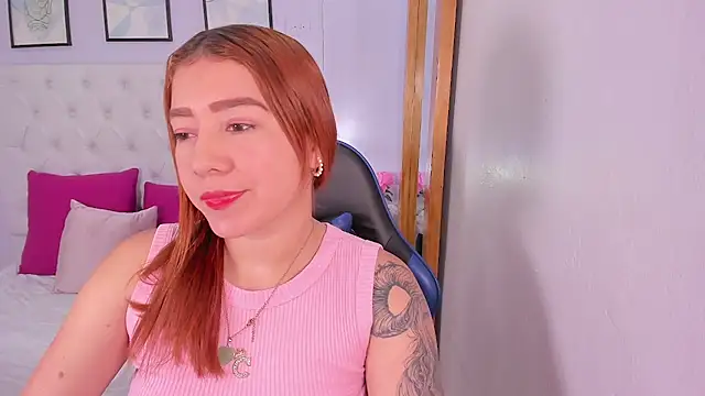 Snapshot of antonella_moon7 chatting on July 30, 5:01 pm antonella moon7 online show from July 30, 5:01 pm