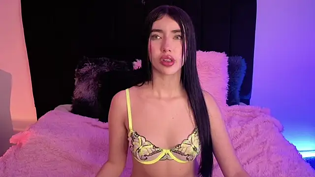 Abby Bennett online show from April 10, 3:56 am