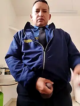 Hachi28 online show from April 23, 4:42 pm