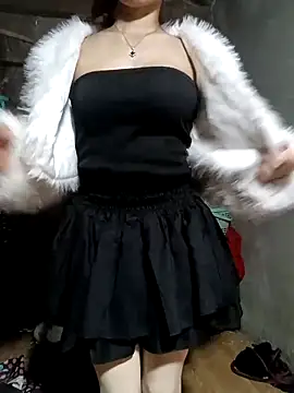 Snapshot of Aron1133 chatting on March 8, 3:21 am Aron1133 online show from March 8, 3:21 am