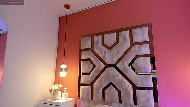 Justmia69 online show from April 18, 2:04 am