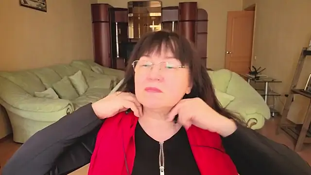 Tori Twirl online show from February 24, 10:46 am