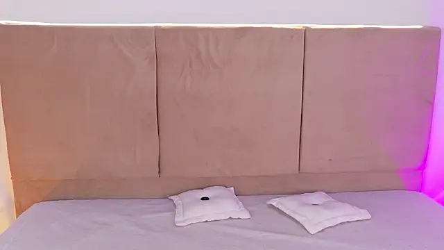 DaniSarzosa online show from March 7, 10:18 pm