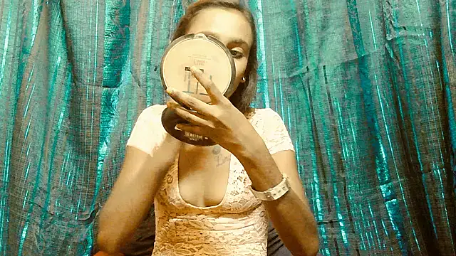 SassyXindian online show from March 13, 6:53 am