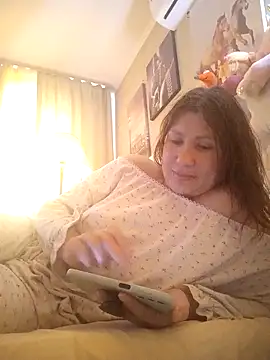 Snapshot of Nowher1_baby chatting on February 16, 12:12 pm Nowher1 baby online show from February 16, 12:12 pm