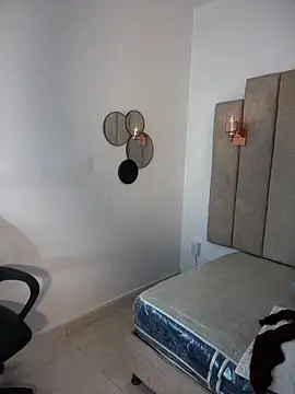 rashaaa  online show from April 23, 3:19 am