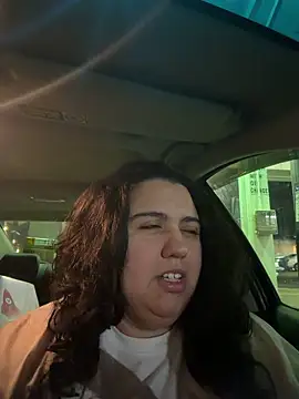 Snapshot of Succubus_98 chatting on February 15, 10:25 am Succubus 98 online show from February 15, 10:25 am