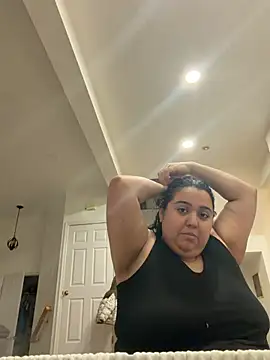 Snapshot of Succubus_98 chatting on February 21, 7:20 am Succubus 98 online show from February 21, 7:20 am