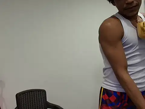 DollsKiara online show from April 13, 1:00 am