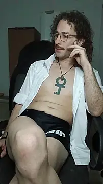 VanderVelvet online show from April 13, 5:46 am