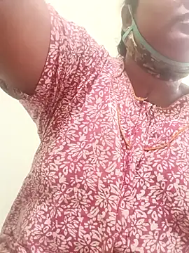 tamilkaviya431 online show from April 20, 7:44 am