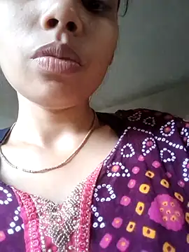 Horny Girl VIP online show from April 22, 10:28 am