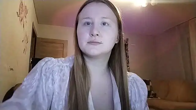 AnikaLipps online show from March 7, 5:21 pm