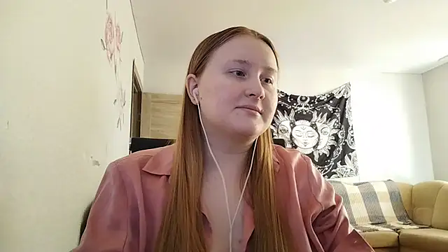 AnikaLipps online show from March 28, 12:05 pm