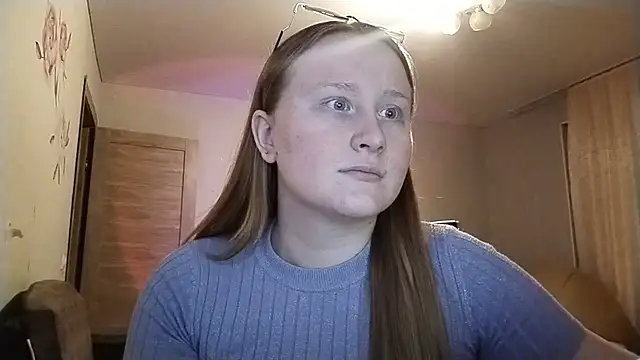 AnikaLipps online show from April 14, 10:38 pm