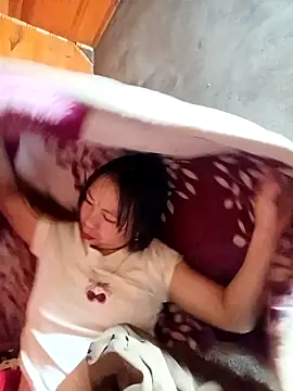 Pretty girl 2 online show from February 28, 2:29 pm