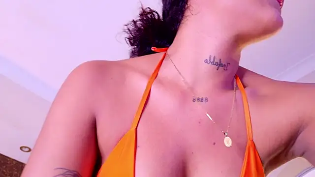 Kinsleybrown online show from March 21, 4:17 am