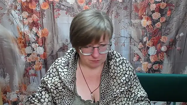 RadaChudna online show from April 25, 5:21 pm