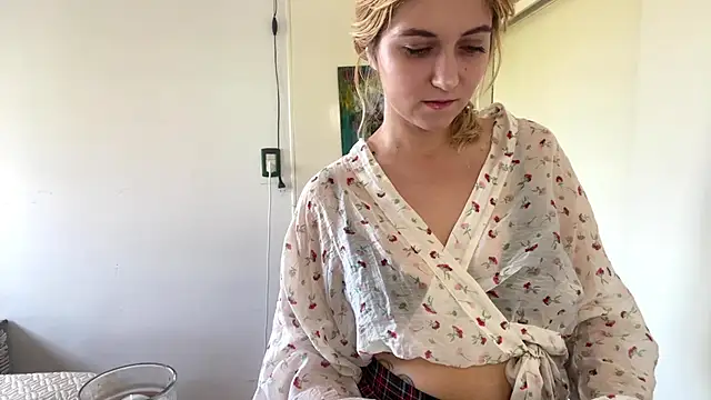 Sophiasnarl online show from February 21, 7:26 pm