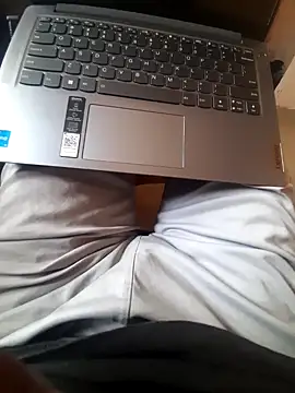 Snapshot of 0BANANABANANA0 chatting on February 23, 8:33 am 0BANANABANANA0 online show from February 23, 8:33 am