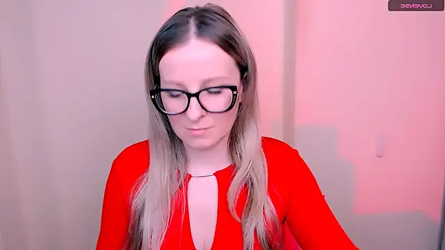 AnnePeach online show from April 22, 5:03 pm