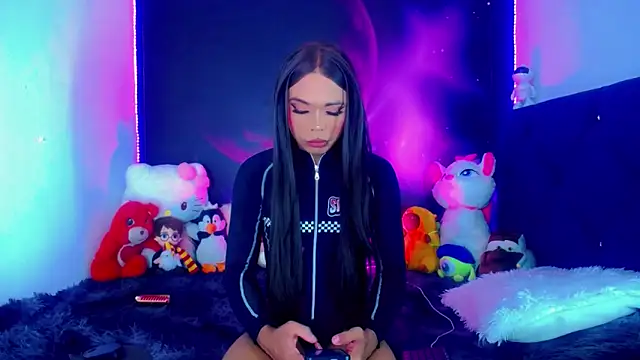 Snapshot of ThaliGirl21 chatting on March 4, 7:53 pm ThaliGirl21 online show from March 4, 7:53 pm