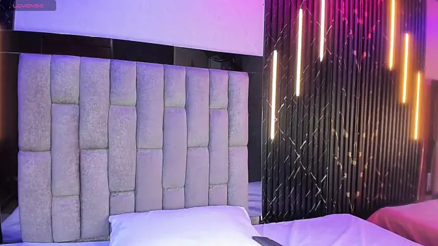 CamilaParisi online show from April 20, 11:57 am