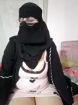 Kawtr9ahbtk online show from April 5, 8:50 pm