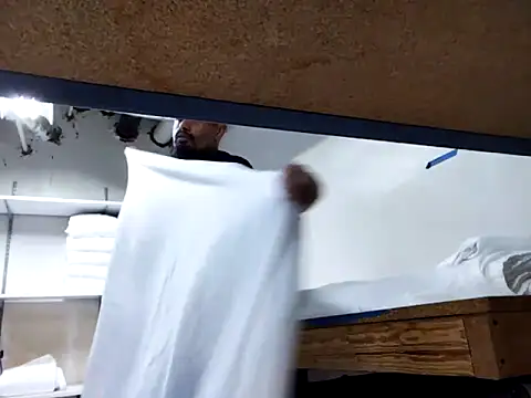 Snapshot of cocky210 chatting on March 6, 9:22 pm cocky210 online show from March 6, 9:22 pm