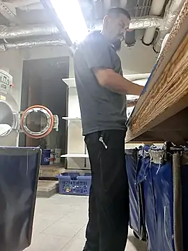 Snapshot of cocky210 chatting on March 25, 6:25 pm cocky210 online show from March 25, 6:25 pm