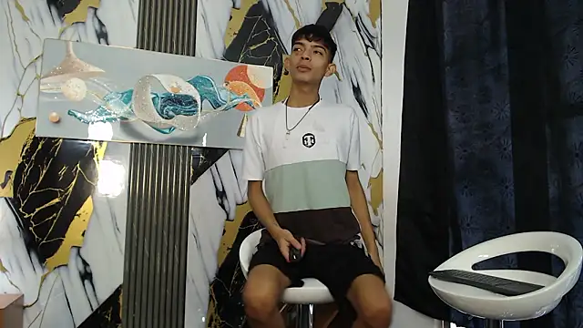 KITTY BOSH online show from March 4, 1:39 pm