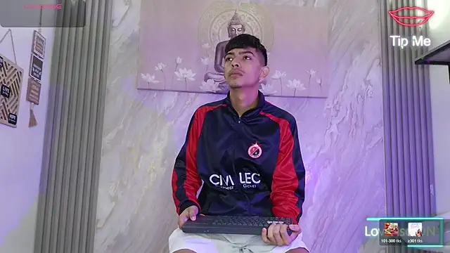 KITTY BOSH online show from April 22, 1:23 pm