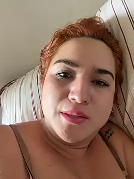Snapshot of violet-grey chatting on June 12, 3:22 pm violet-grey online show from June 12, 3:22 pm