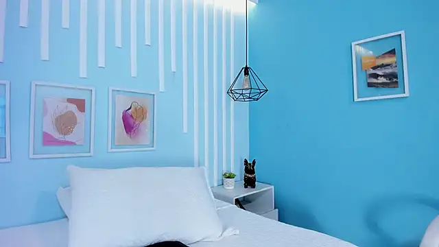 Saray Becker  online show from April 7, 7:14 pm