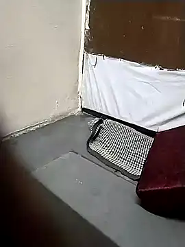 Your couple 01 online show from March 9, 6:23 pm