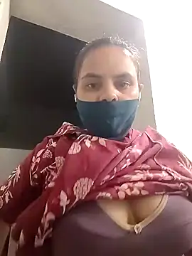 Snapshot of taniya0 chatting on April 27, 4:49 pm taniya0 online show from April 27, 4:49 pm