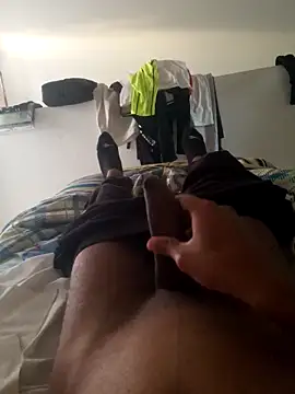 isuru lakshan online show from April 16, 5:36 pm