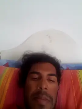 Snapshot of isuru_lakshan chatting on May 15, 1:29 pm isuru lakshan online show from May 15, 1:29 pm