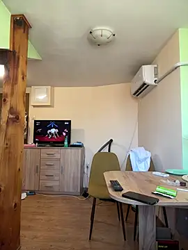 MonChery online show from March 7, 1:41 pm