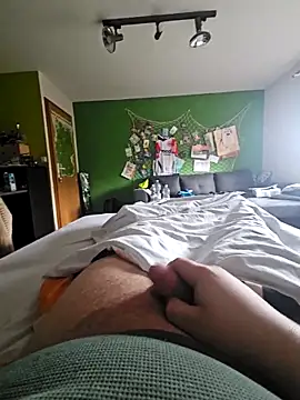 Gris-shadow online show from February 18, 8:43 am