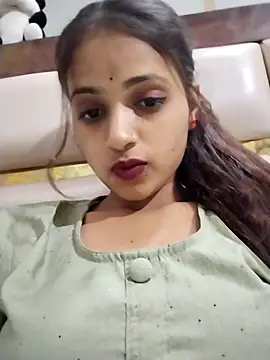 samayra1144 online show from April 18, 7:18 pm