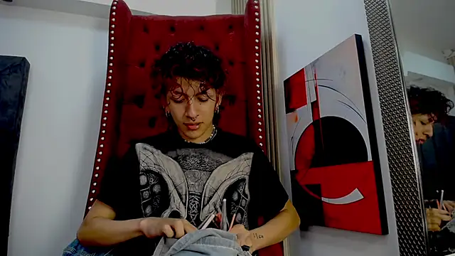 Cain Dantalion online show from April 13, 4:18 am