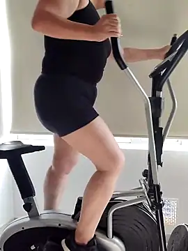 KamiSspencer online show from March 5, 1:29 pm