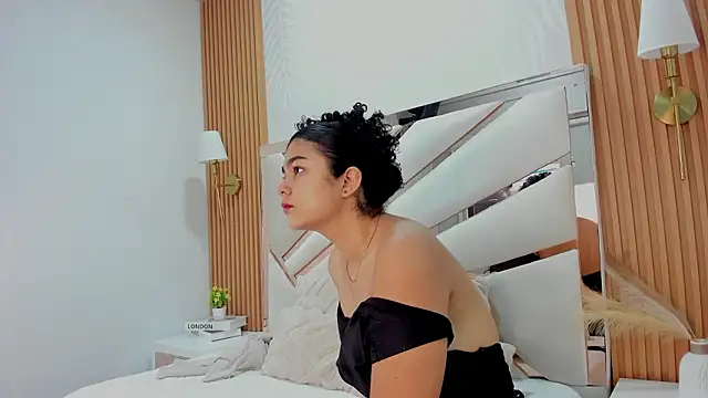  Curly Beauty online show from February 23, 2:36 pm