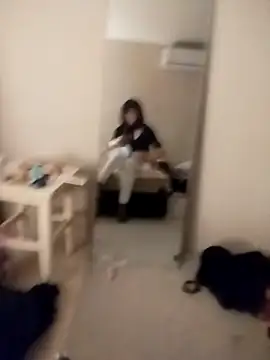 Snapshot of VeraVS chatting on February 26, 2:21 am VeraVS online show from February 26, 2:21 am