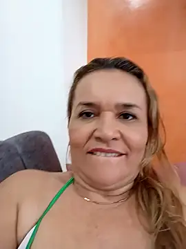 charlotte milf30 online show from April 19, 6:10 pm