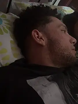 Snapshot of Valentinacouple chatting on March 1, 9:06 pm Valentinacouple online show from March 1, 9:06 pm