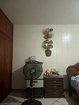 Valentinacouple online show from July 14, 5:23 am